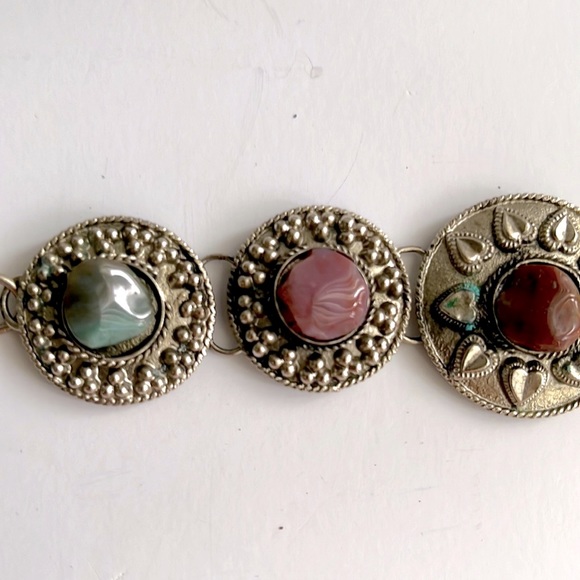VINTAGE COSTUME BRACELET - SILVER TONE WITH STONES - Picture 2 of 4